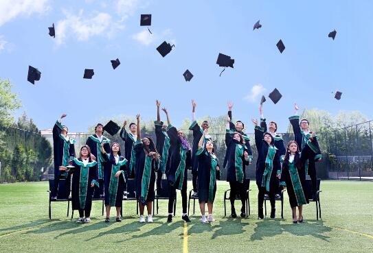 青苗國際雙語學校